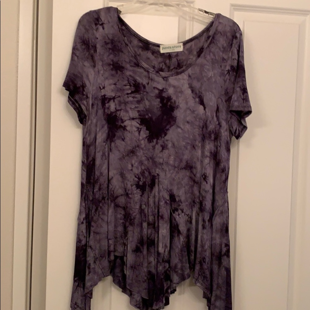 Tie dye flowy top